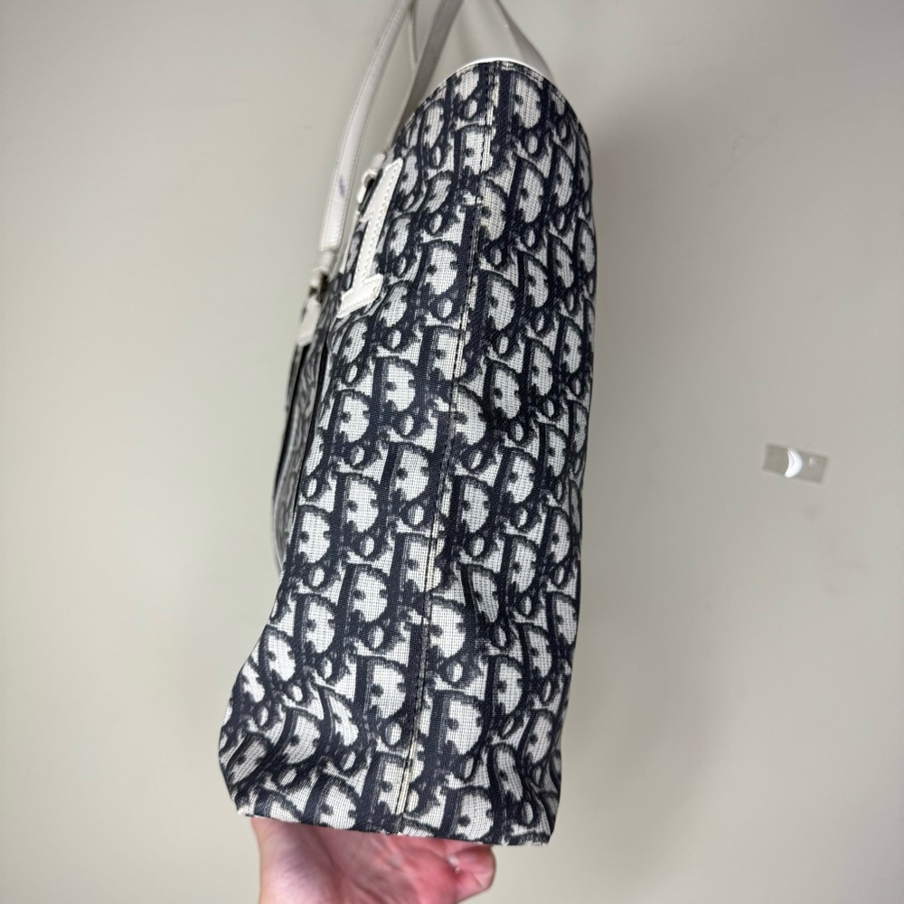 Dior Tote Bag - Picture 6 of 16